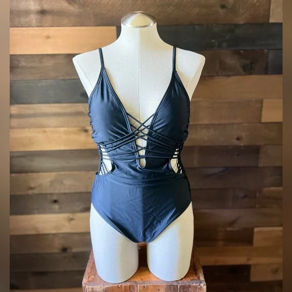 Ibiza Black Macrame Crisscross One Piece Strappy Swimsuit - Picture 6 of 12